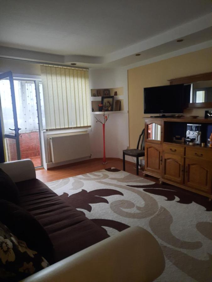 Apartament Onesti Bagian luar foto